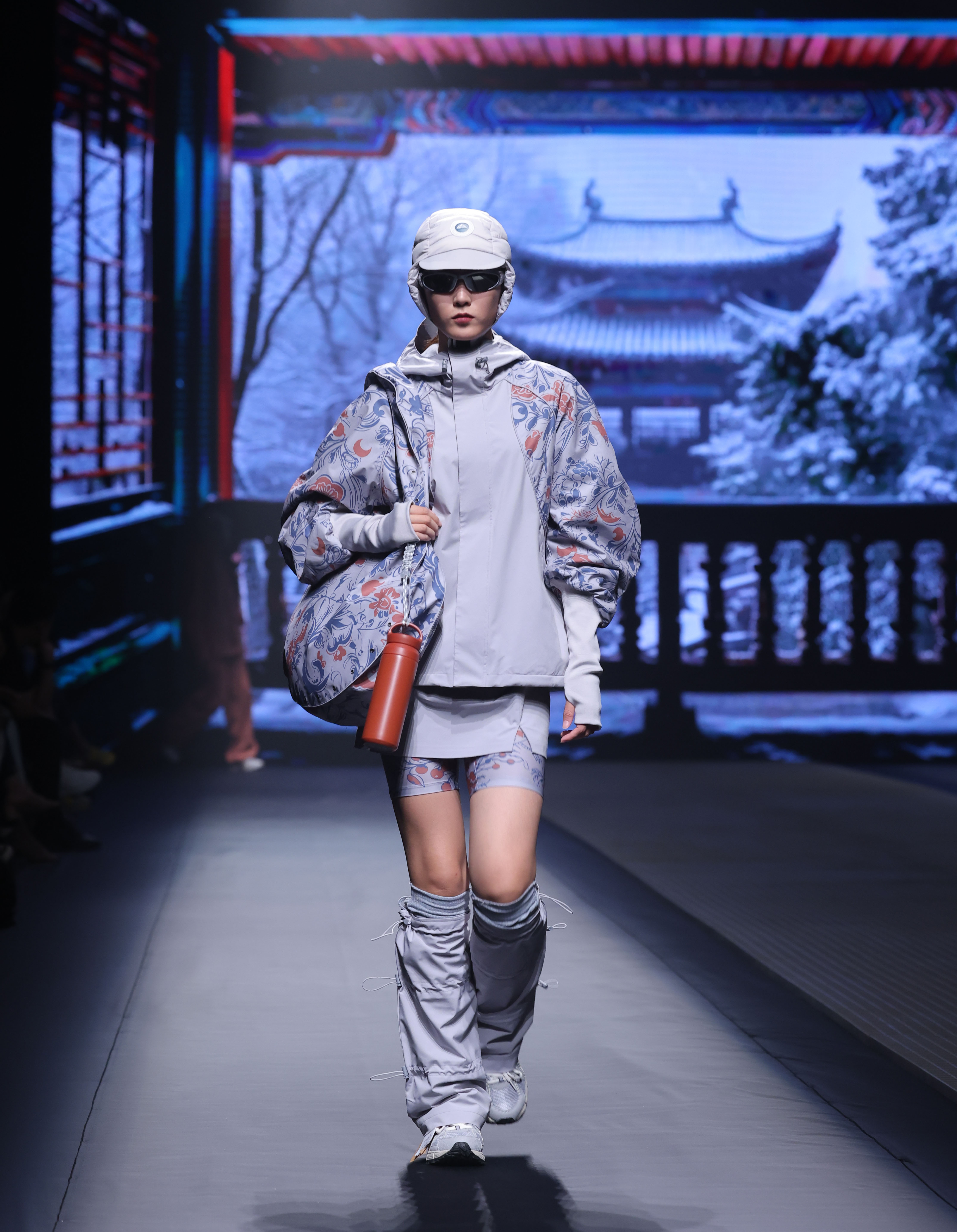 沖鋒衣品牌創新暨新銳設計師大賽在京舉行